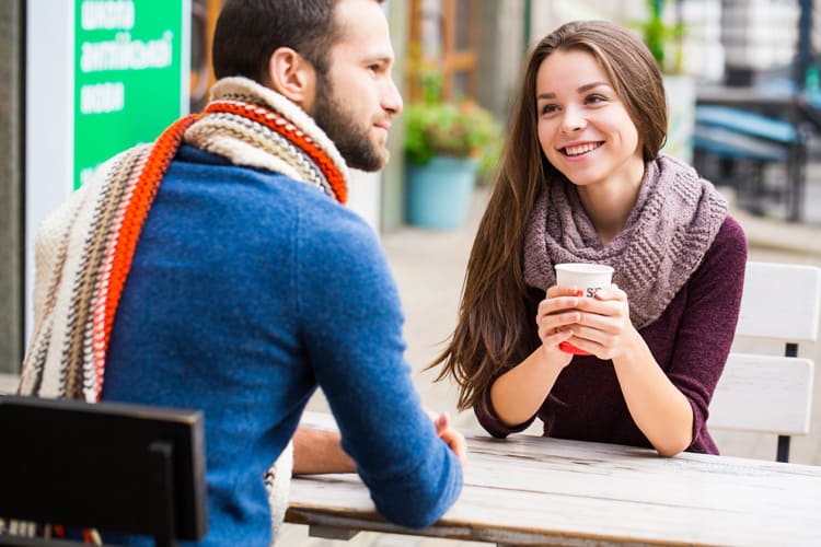 Interessante onderwerpen voor een eerste date met een man of vrouw